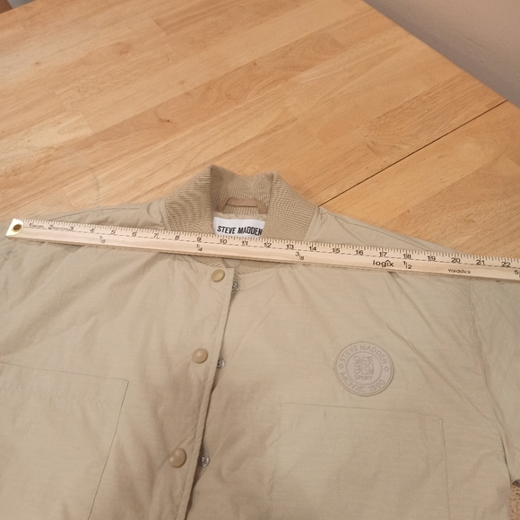 Steve Madden full zip up trank bomber Jacket. Size small - Picture 12 of 15